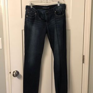 Like new Dark wash jeans